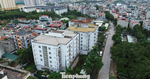 Cảnh lạnh lẽo, lãng phí 7 tòa nhà tái định cư bỏ hoang ở Hà Nội