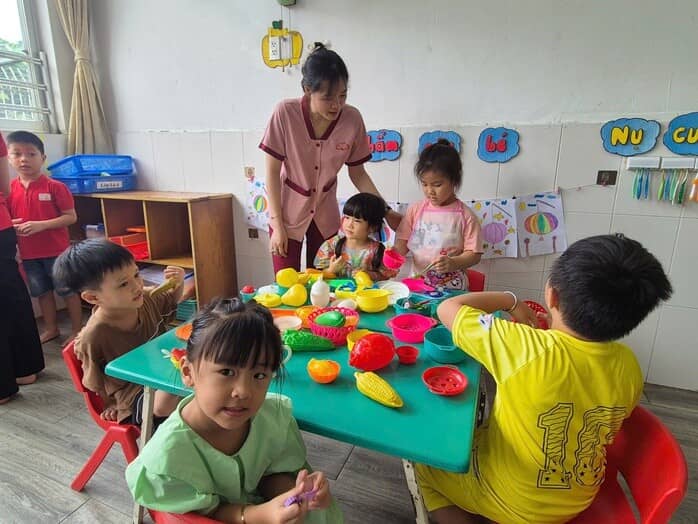 Hệ số lương đặc thù của nhà giáo sẽ phá vỡ thiết kế hệ thống tiền lương hiện hành