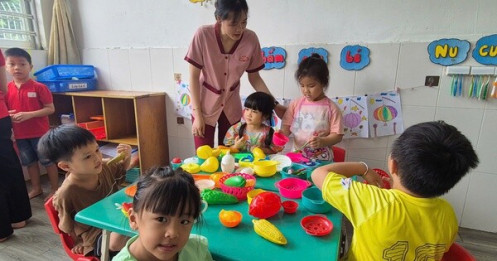 Hệ số lương đặc thù của nhà giáo sẽ phá vỡ thiết kế hệ thống tiền lương hiện hành