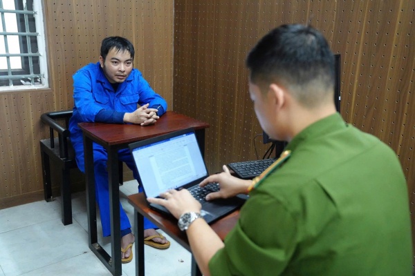Bắt giữ ổ nhóm tự đục vỡ xương khớp nhằm chiếm đoạt tiền bảo hiểm
