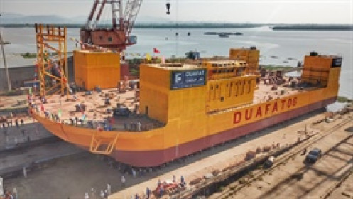 Tổng Giám đốc Đua Fat nói gì khi khoản lỗ kỷ lục cuốn sạch vốn chủ