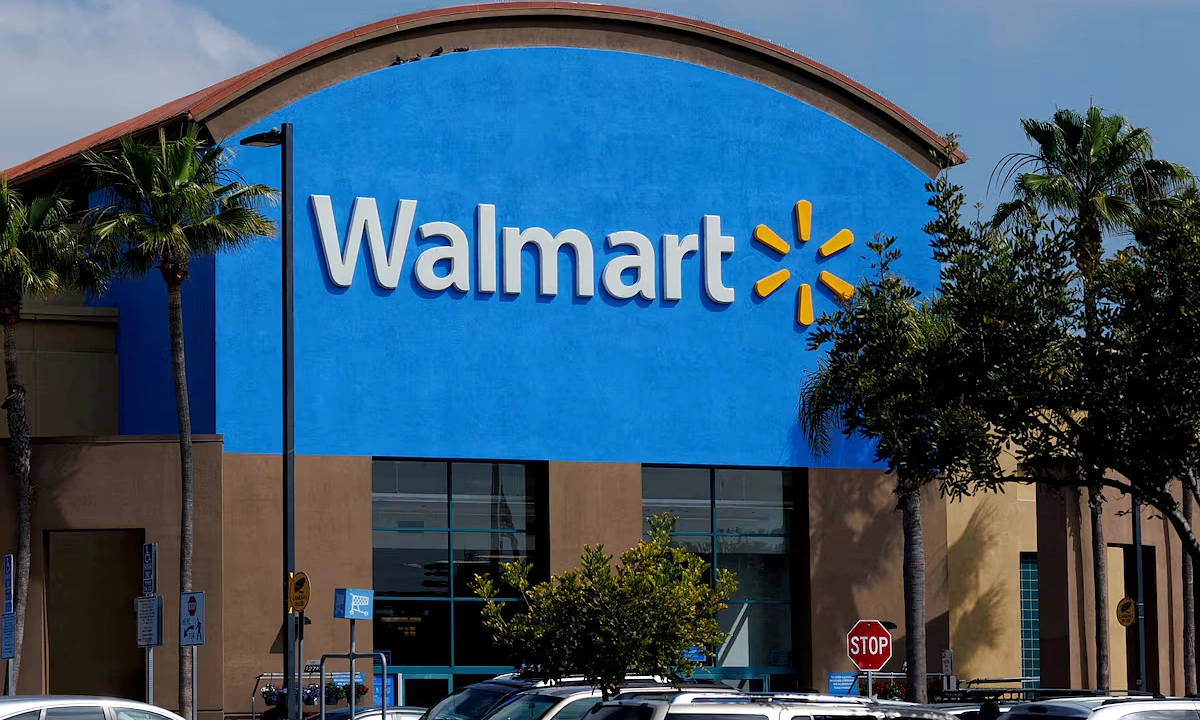 'Trùm' bán lẻ Walmart thay CEO