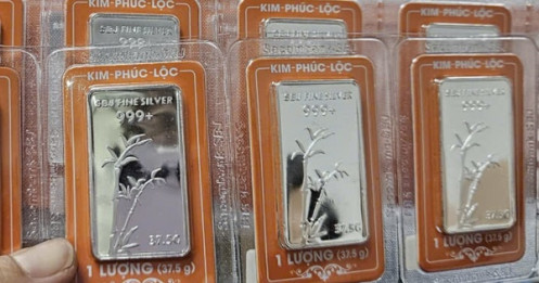 Giá bạc hôm nay 15-11 giảm rất mạnh, giới đầu tư "sốc nặng"
