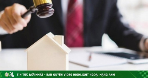 Rao bán “nhà ma” siêu rộng gần 7 tỷ, ế khách vẫn quyết không hạ giá