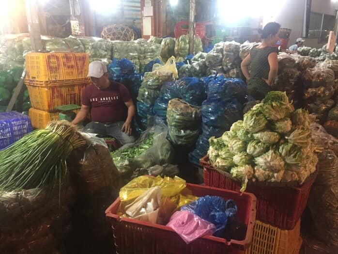 Giá hành lá 110.000 đồng/kg, làm sao hạ nhiệt?