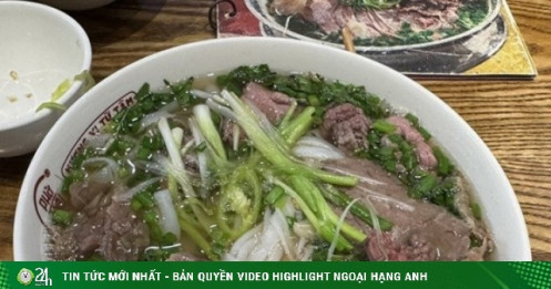 Hành lá 65.000 đồng/kg, chủ quán phở than 'không tăng giá sớm muộn cũng đóng cửa'