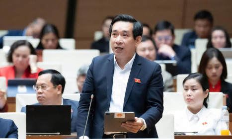 Học sinh tham gia bạo lực học đường 'cần phải lao động công ích'