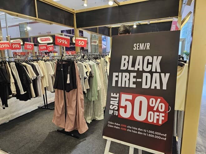 Chuyện lạ trước ngày Black Friday 2025