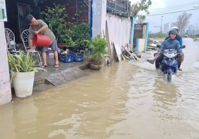 Nhiều nơi ở Quy Nhơn tái ngập