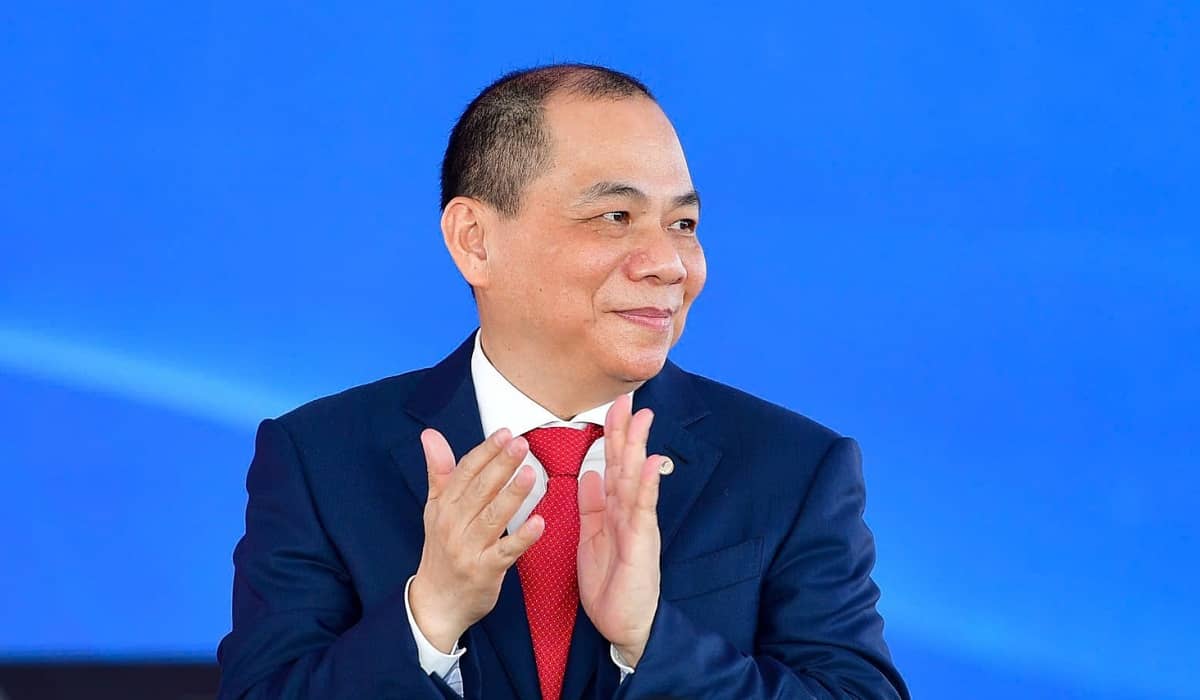 Ông Phạm Nhật Vượng lần đầu vào top 100 người giàu nhất thế giới