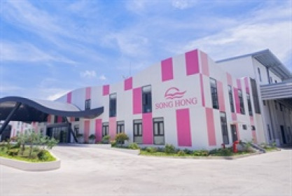 FPTS bền bỉ thoái vốn May Sông Hồng bất chấp lợi nhuận hãng may cao kỷ lục