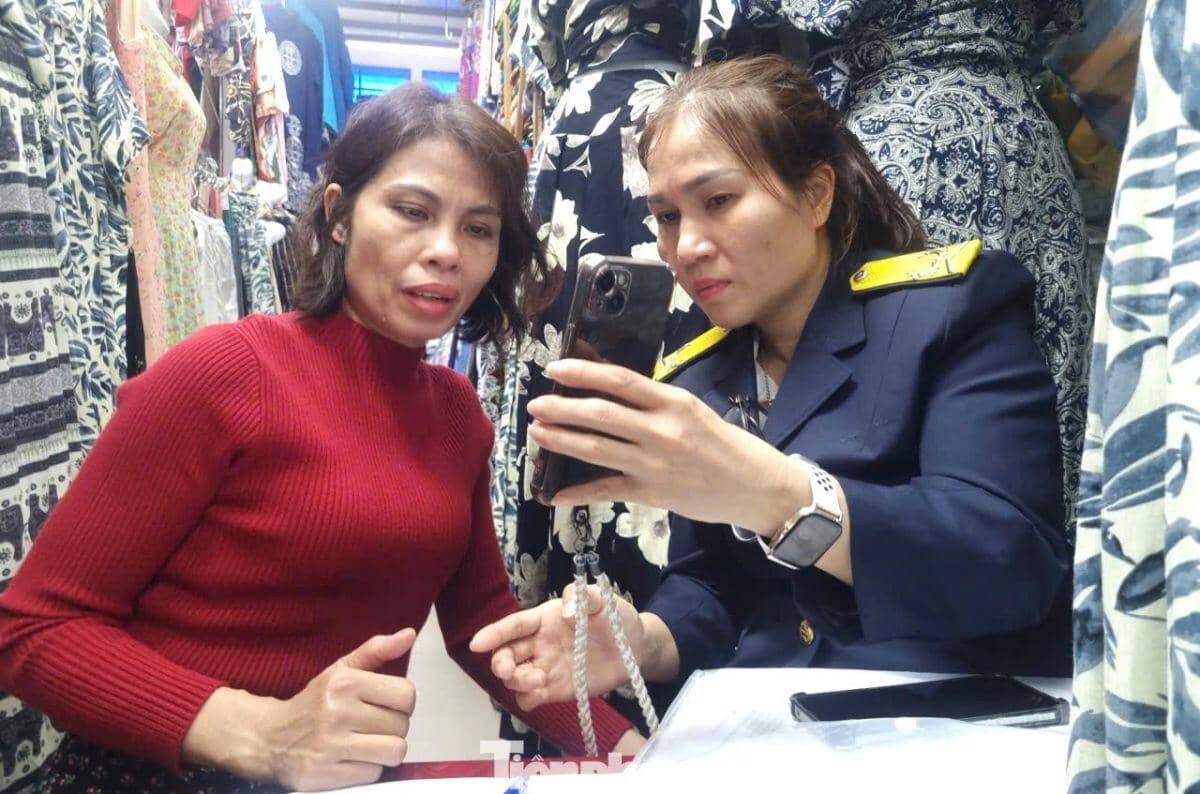 Xóa bỏ thuế khoán: Đi từng chợ, gõ từng quầy có khả thi?