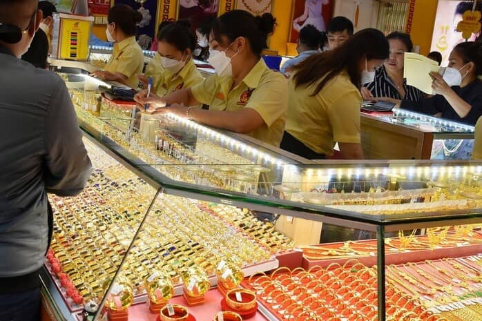 Sáng 25-11, giá vàng miếng SJC, vàng nhẫn đồng loạt tăng mạnh