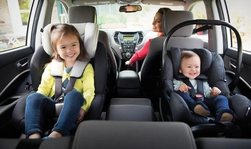 Lo ngại ô tô 'trượt đăng kiểm’ vì thiếu ghế trẻ em