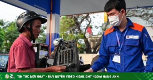 Giá xăng ngày mai dự báo giảm mạnh