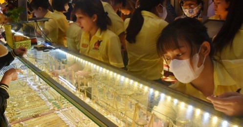 Giá vàng hôm nay 28-11: Tiếp nối đà tăng