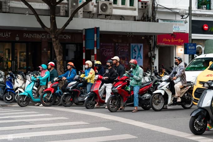 Phó thủ tướng yêu cầu làm rõ tác động chính sách khí thải xe máy