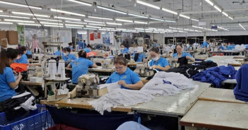 Người lao động xin nghỉ việc không lương, doanh nghiệp có được từ chối?