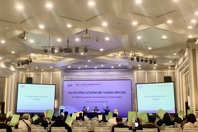 VIX chọn thời điểm nào để tăng vốn?
