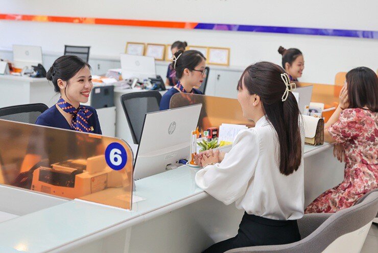 Bất ngờ lượng tiền nhàn rỗi người dân đang gửi ngân hàng lấy lãi