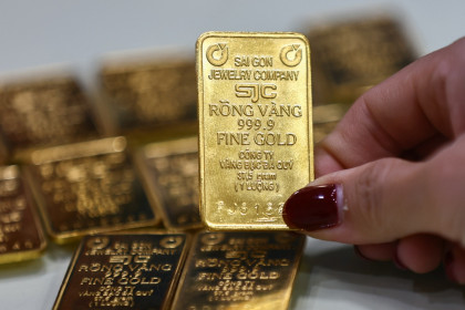 Giá vàng miếng lên gần 155 triệu đồng