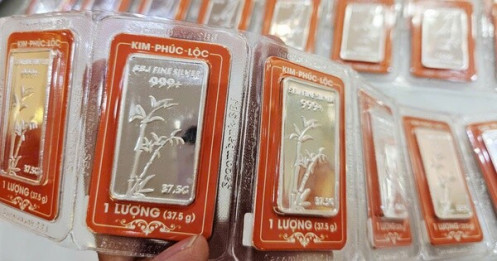 Giá bạc hôm nay 3-12: Liên tục gây sốt, cao nhất 14 năm qua