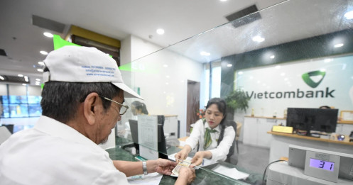 Cuộc đua lãi suất cuối năm