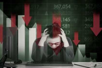 Hai doanh nghiệp bị hủy tư cách đại chúng, cùng rời sàn ngày 26/12