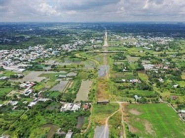 Thổi giá bất động sản có đủ cơ sở để đưa vào khung luật hình sự?