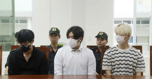 Bắt nhóm người Hàn Quốc điều hành đường dây lừa đảo 'tình cảm' qua mạng ở Campuchia