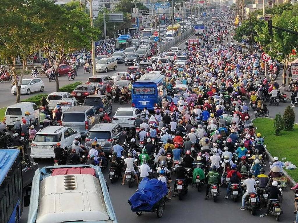 Ùn tắc giao thông ở TPHCM tăng 24%, nhiều cửa ngõ quá tải