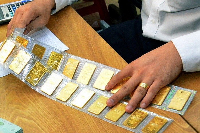 Sáng 6-12, giá vàng nhẫn 99,99% bán ra 152 triệu đồng/lượng