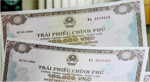 Gần 30.000 tỉ đồng đổ vào trái phiếu Chính phủ: Nhà đầu tư đặt cược điều gì?