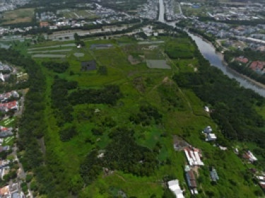 QCG tính bán công ty con để lo khoản nợ vụ Trương Mỹ Lan