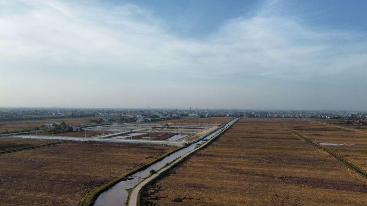 Đấu giá đất vùng quê: Giá 'bị đẩy' lên cao gấp 3 lần giá khởi điểm