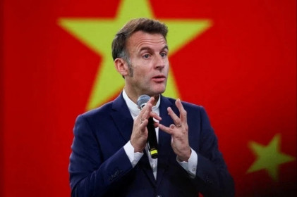 Tổng thống Pháp dọa áp thuế Trung Quốc vì thặng dư thương mại