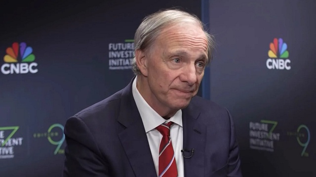 Ray Dalio: Kinh tế toàn cầu xuất hiện nhiều “vết nứt”, Trung Đông sẽ là “Thung lũng Silicon của giới tư bản”