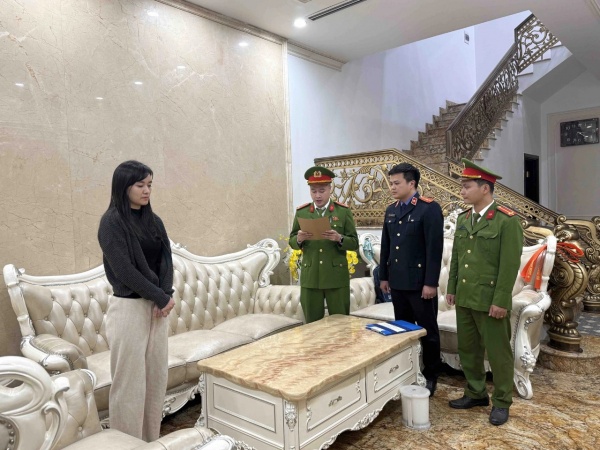 Hiệu vàng Kim Chung doanh thu 5.000 tỷ đồng nhưng mỗi tháng nộp thuế chưa đến 100 triệu đồng