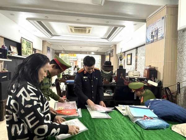 Hiệu vàng Kim Chung doanh thu 5.000 tỷ đồng nhưng mỗi tháng nộp thuế chưa đến 100 triệu đồng