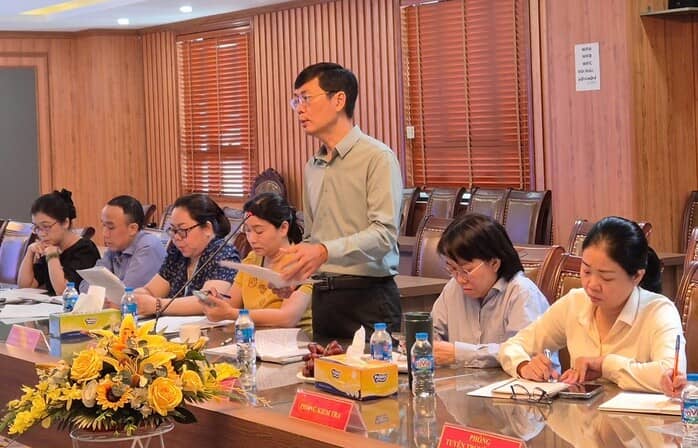 Kiến nghị đóng BHXH bắt buộc đối với tài xế xe ôm công nghệ, người làm việc trực tuyến