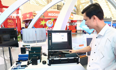 Cấm lợi dụng trí tuệ nhân tạo gây hại trẻ em