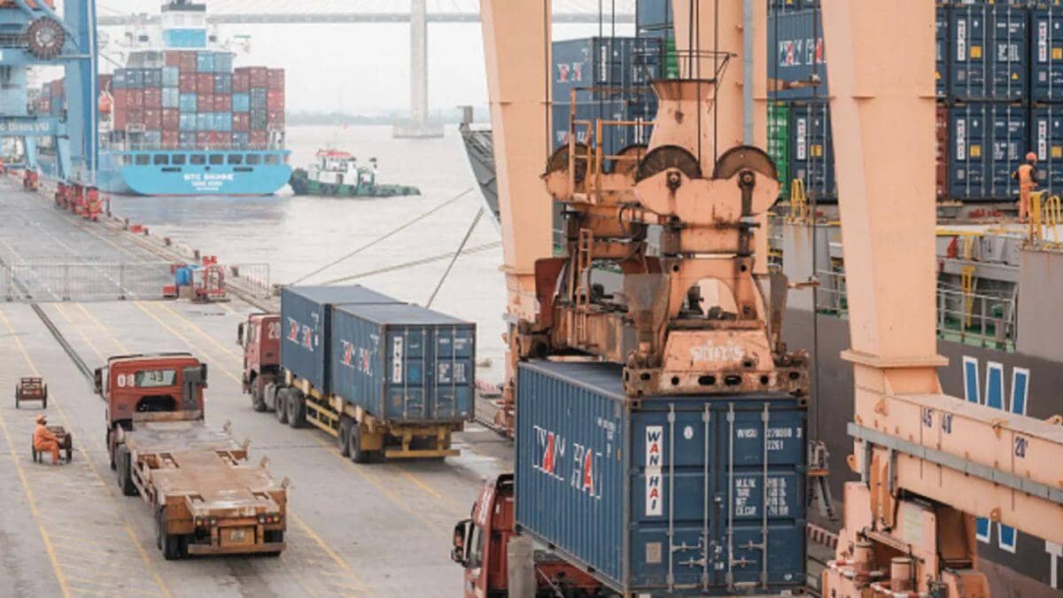 Cuộc dịch chuyển khỏi sản xuất Trung Quốc: Đâu sẽ là trung tâm sản xuất mới?