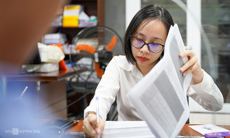 Đà Nẵng thưởng tối đa 5 triệu đồng mỗi tháng cho cán bộ xuất sắc