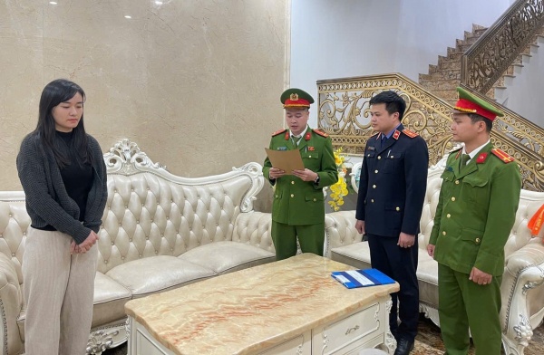 Tiệm vàng doanh thu 5.000 tỉ đồng trốn thuế như thế nào?