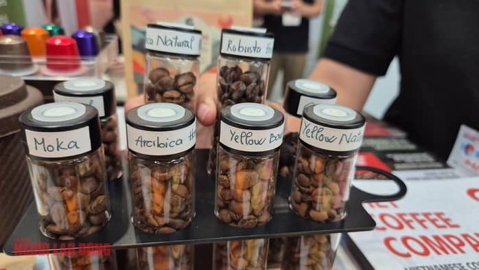 Giá cà phê hôm nay 15-12: Rớt liên tục, ông trùm cà phê nói gì?