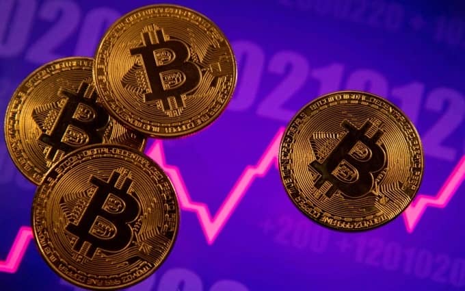 Bitcoin về sát 85.000 USD