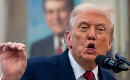 Tổng thống Mỹ Trump tuyên bố fentanyl là ‘vũ khí hủy diệt hàng loạt’