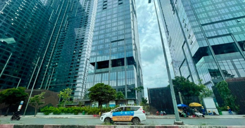 Bất động sản cao cấp chiếm thế áp đảo