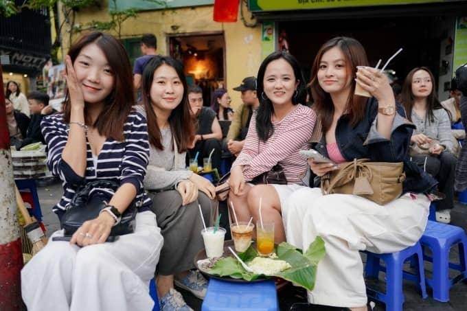 Hà Nội xếp hạng cao trong danh sách thành phố sống hợp túi tiền