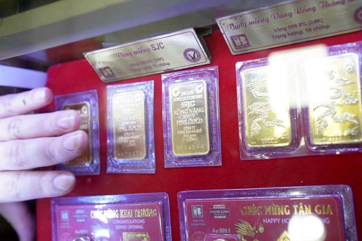 Áp thuế vàng miếng, lo ngại 'giao dịch ngầm'